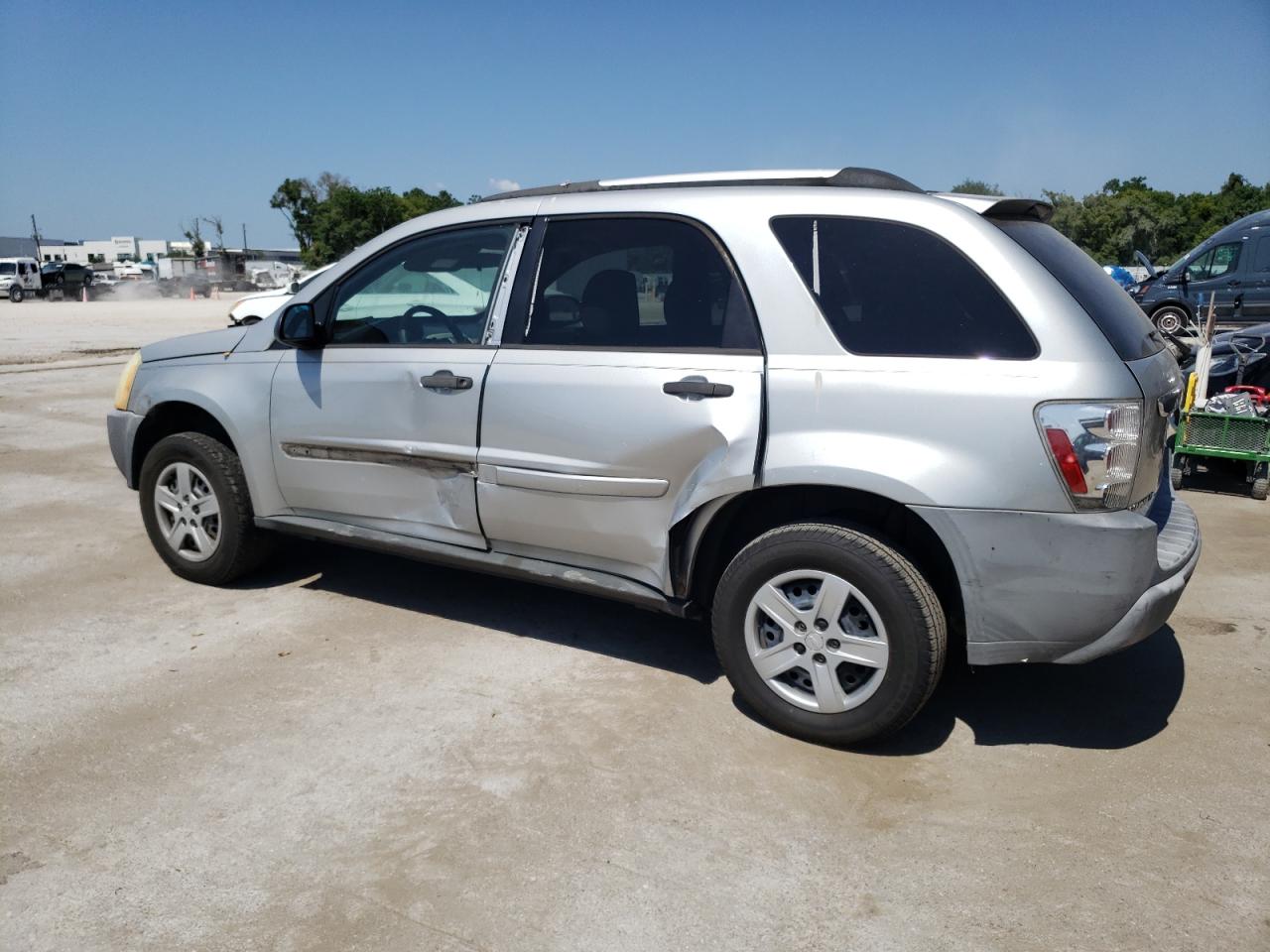 2CNDL13F556103018 2005 Chevrolet Equinox Ls