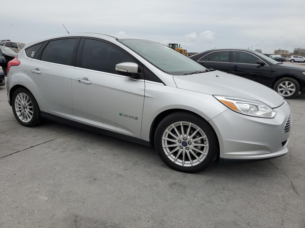 2014 Ford Focus Bev vin: 1FADP3R45EL271281