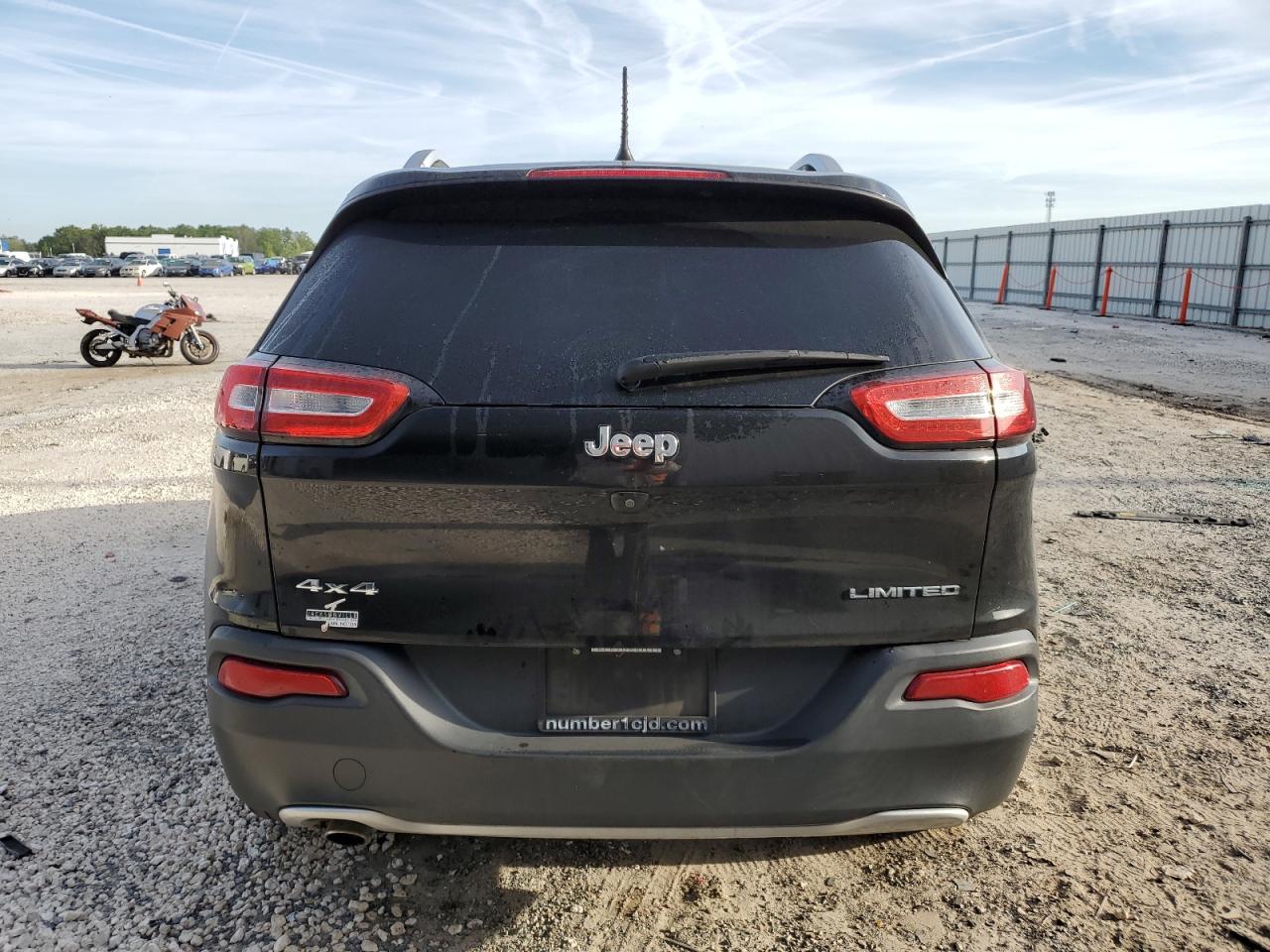 1C4PJMDB0HW519377 2017 Jeep Cherokee Limited