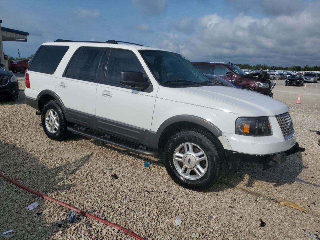 1FMRU15W84LA04067 2004 Ford Expedition Xlt