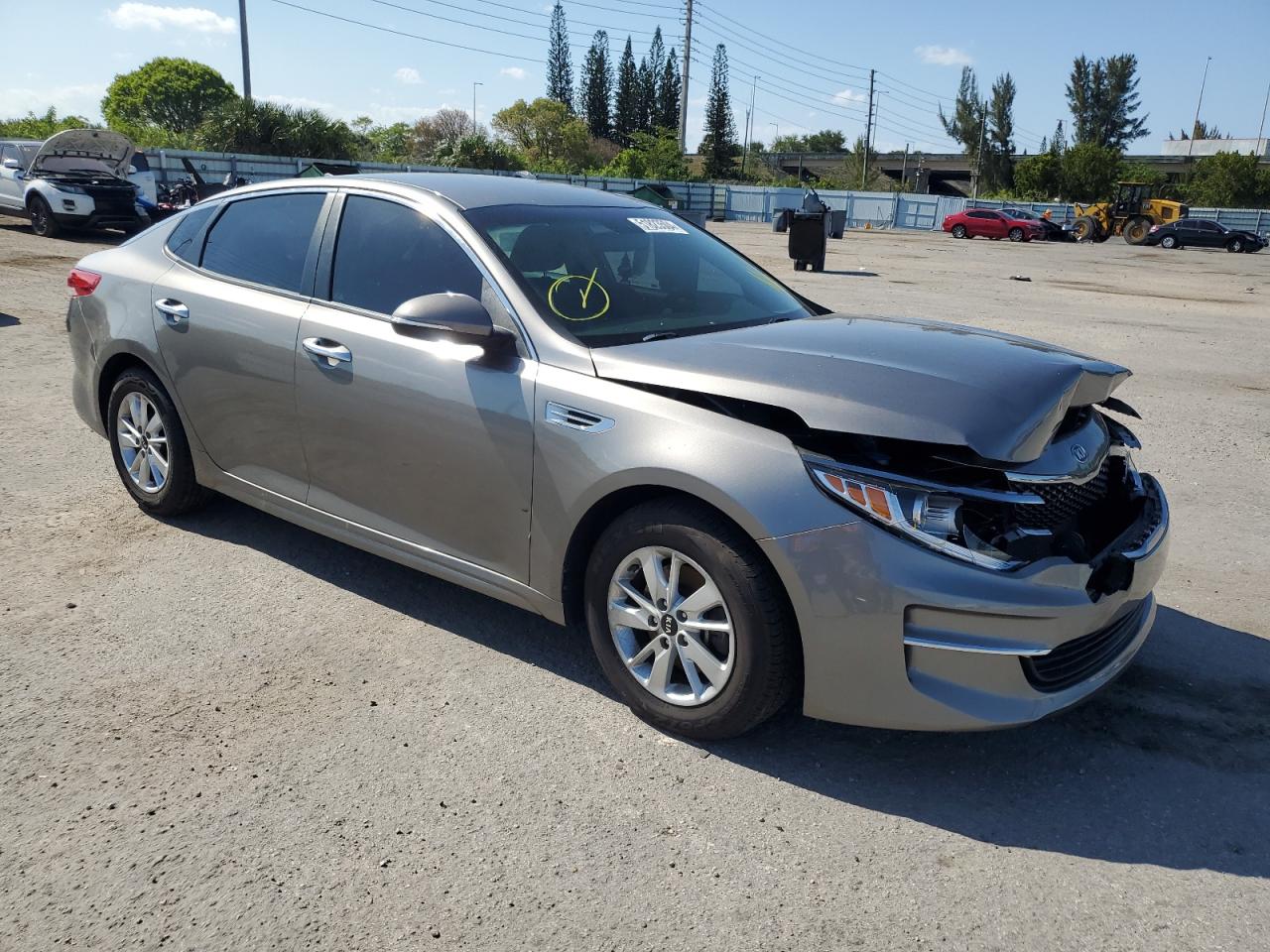 5XXGT4L38JG213930 2018 Kia Optima Lx