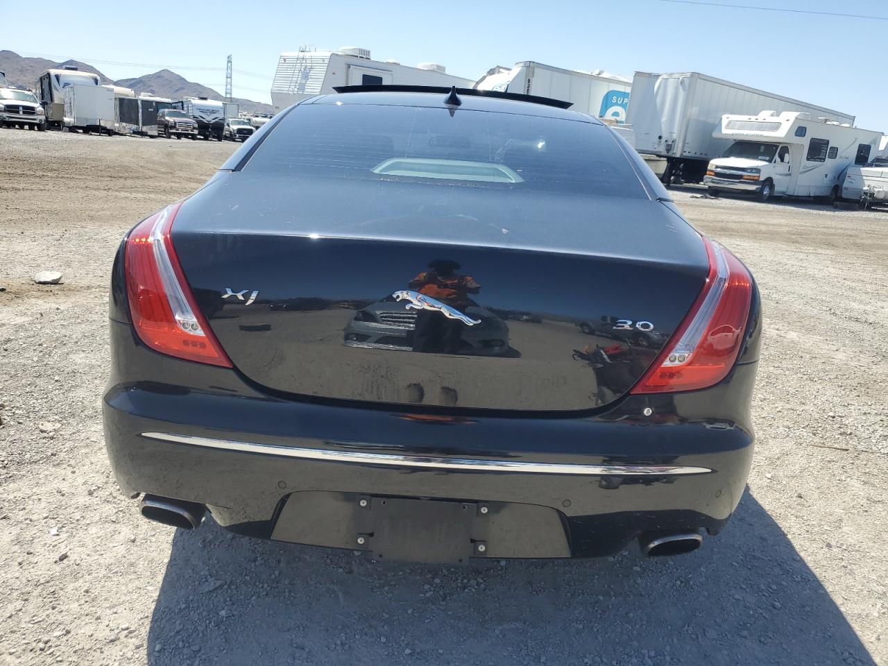 2013 Jaguar Xj vin: SAJWA1C73D8V45172