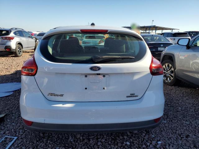 2016 Ford Focus Se VIN: 1FADP3K28GL338323 Lot: 49648164
