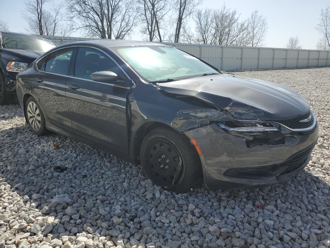 1C3CCCFB6FN573371 2015 Chrysler 200 Lx