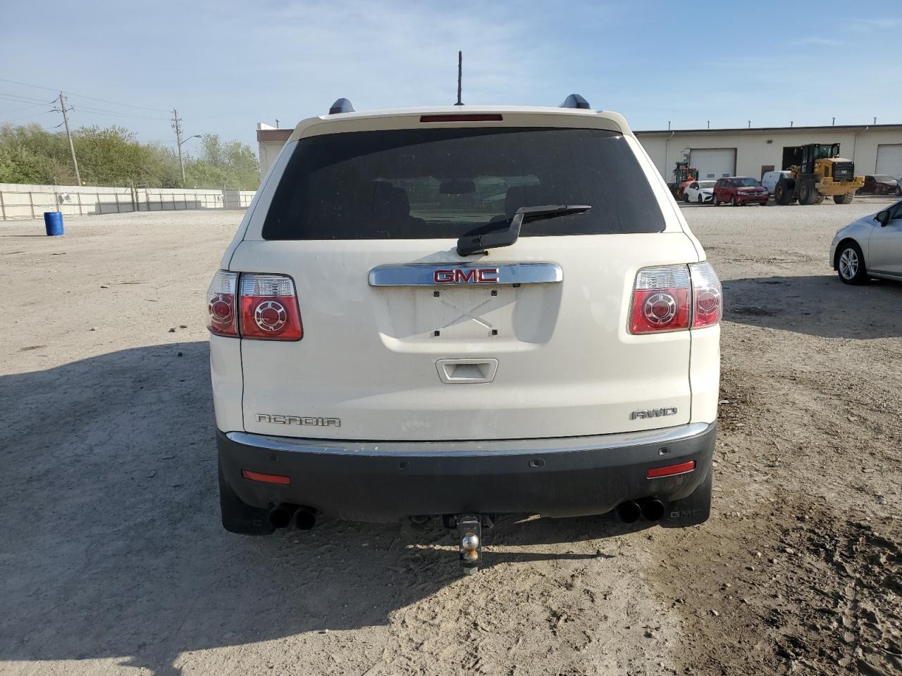 1GKKVPED2CJ145588 2012 GMC Acadia Sle