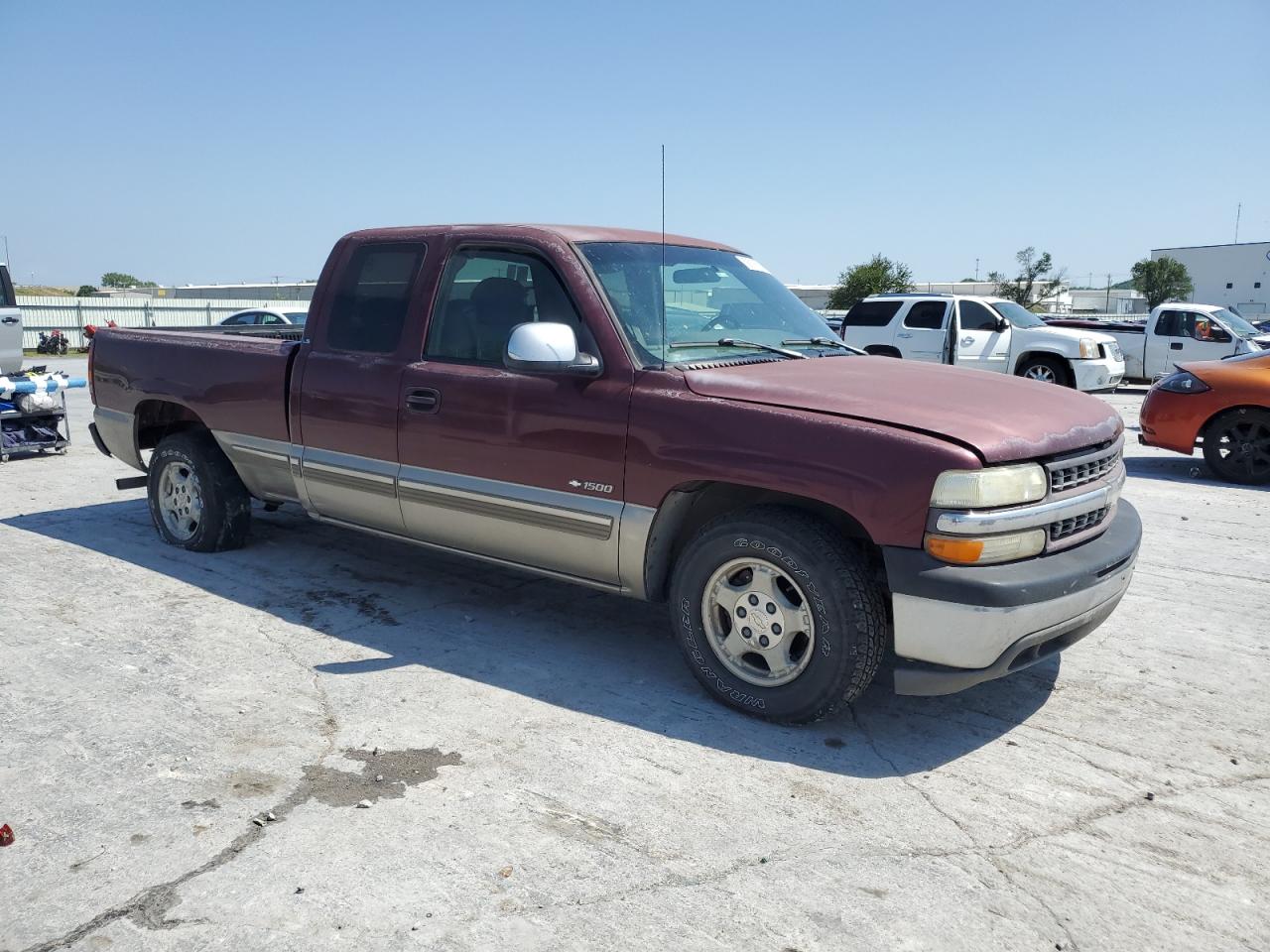 2GCEC19TXY1154697 2000 Chevrolet Silverado C1500