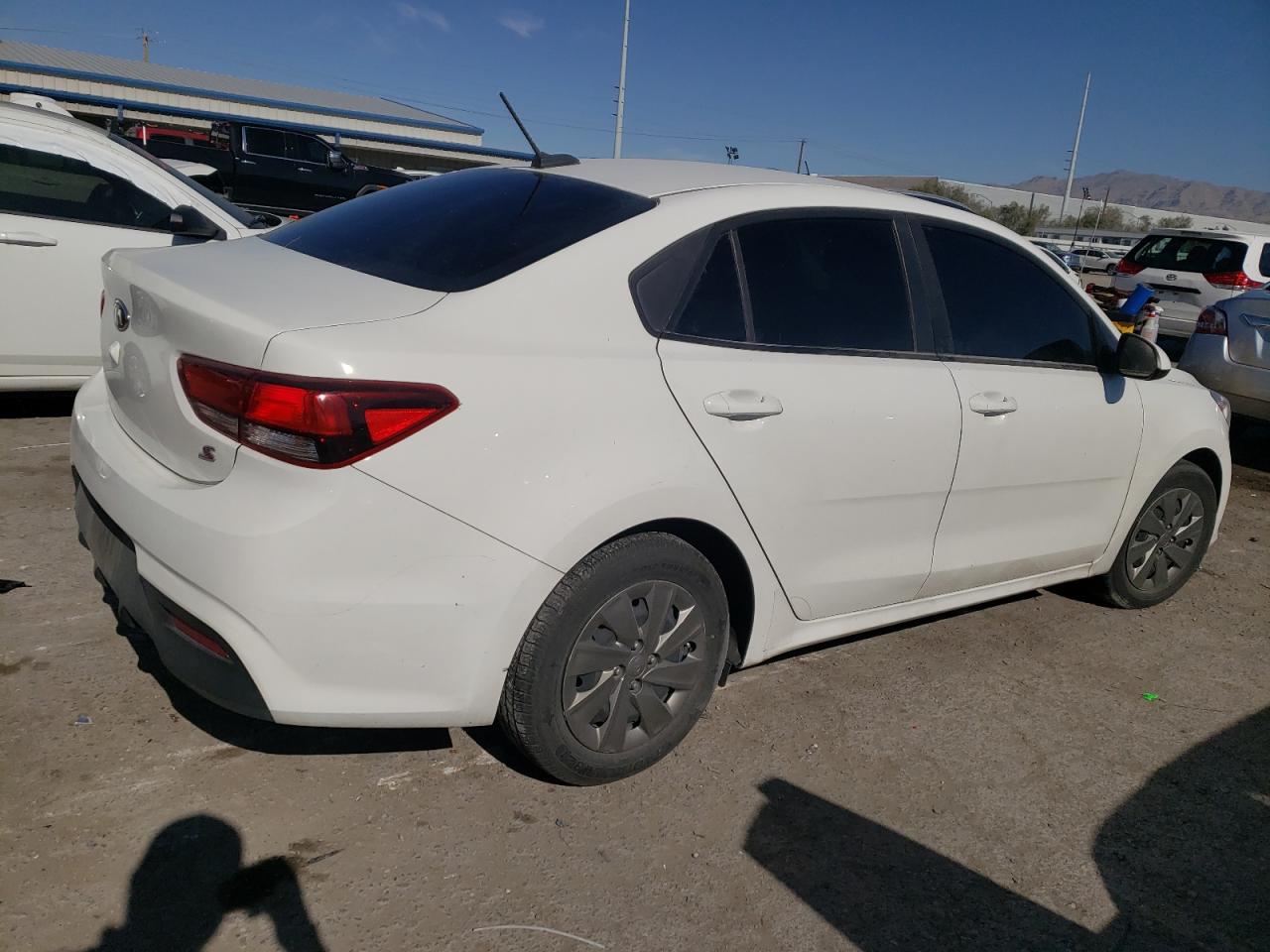 3KPA24AB0KE227544 2019 Kia Rio S