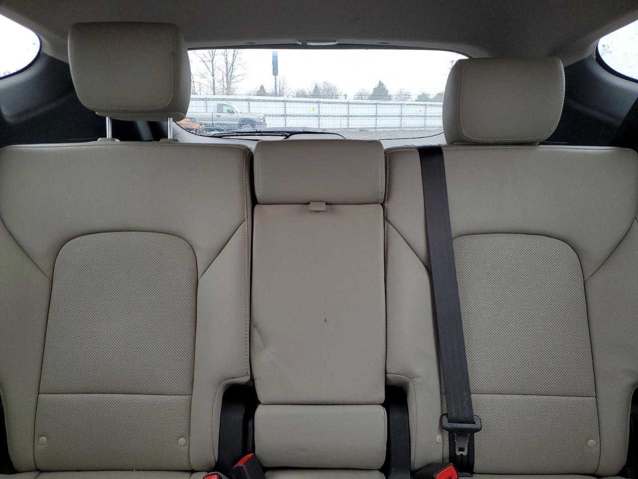 5NMZUDLB8HH029791 HYUNDAI SANTA FE 2017