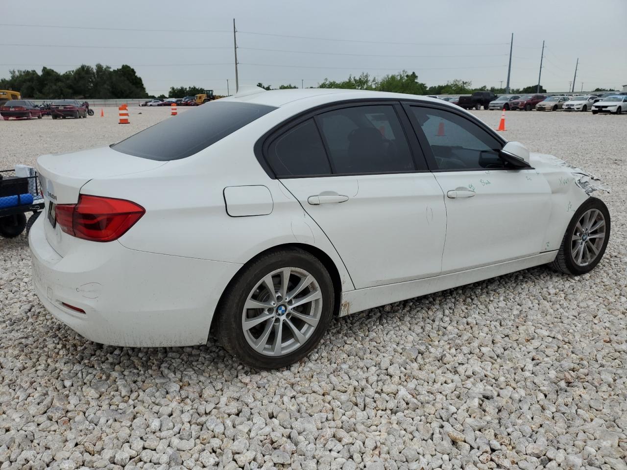 WBA8E1G55GNU12257 2016 BMW 320 I