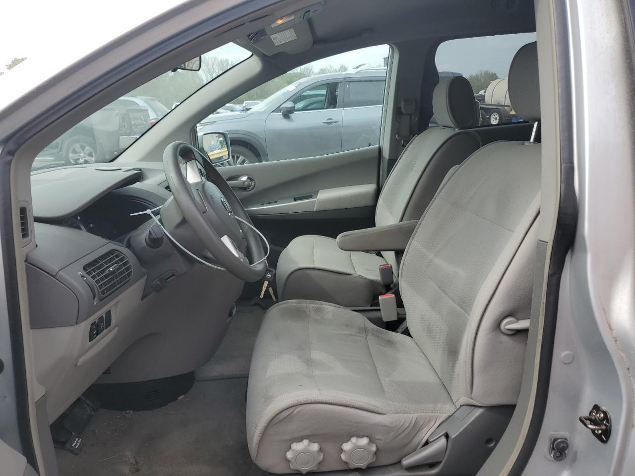 5n1bv28u89n104437 5N1BV28U89N104437 2009 Nissan Quest S
