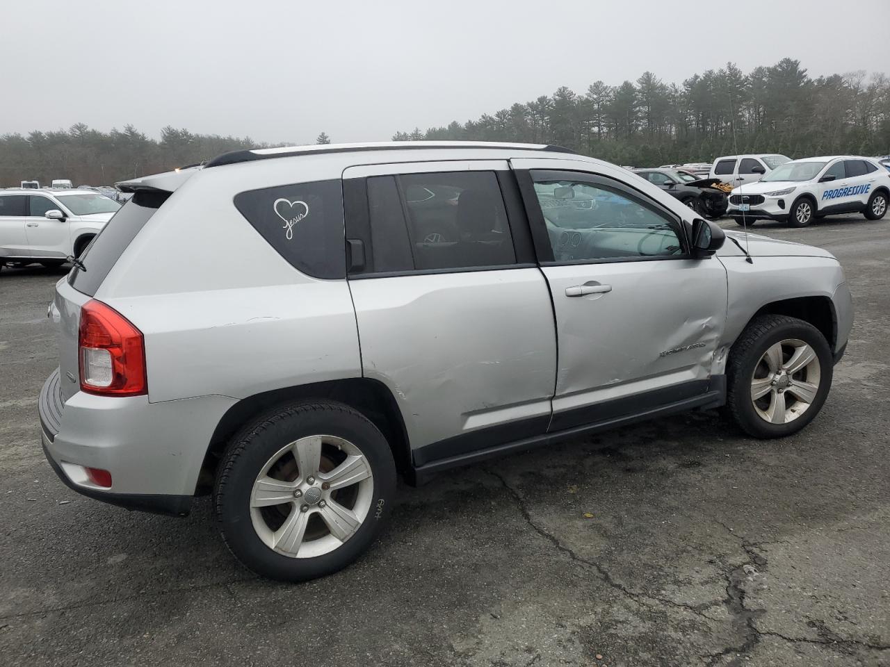 1C4NJDEB6CD604086 2012 Jeep Compass Latitude