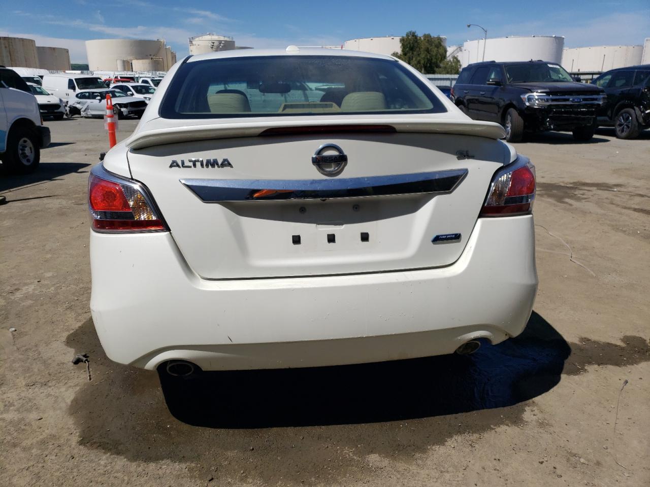 1N4AL3AP3EN368388 2014 Nissan Altima 2.5