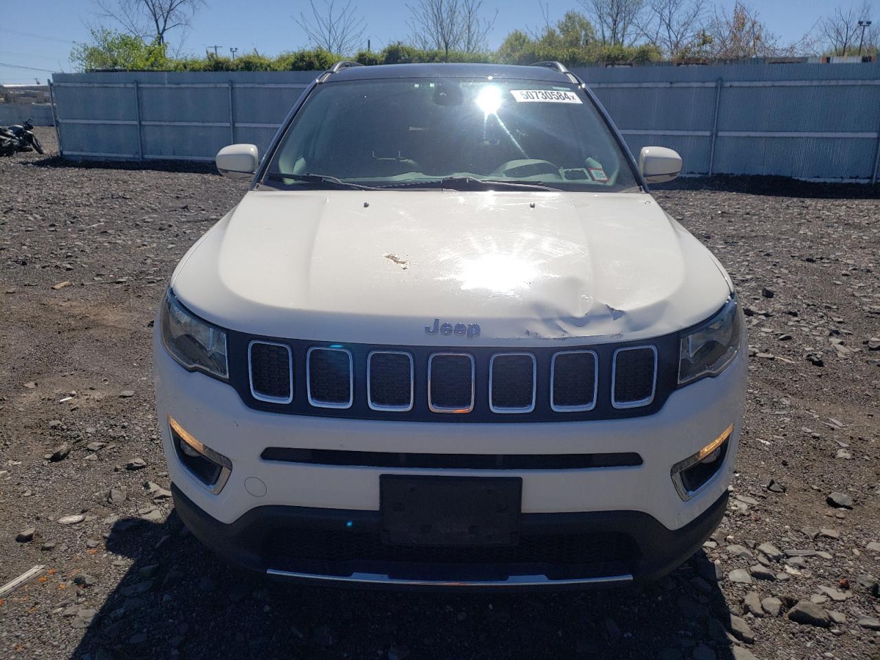 3C4NJDCBXJT437323 2018 Jeep Compass Limited