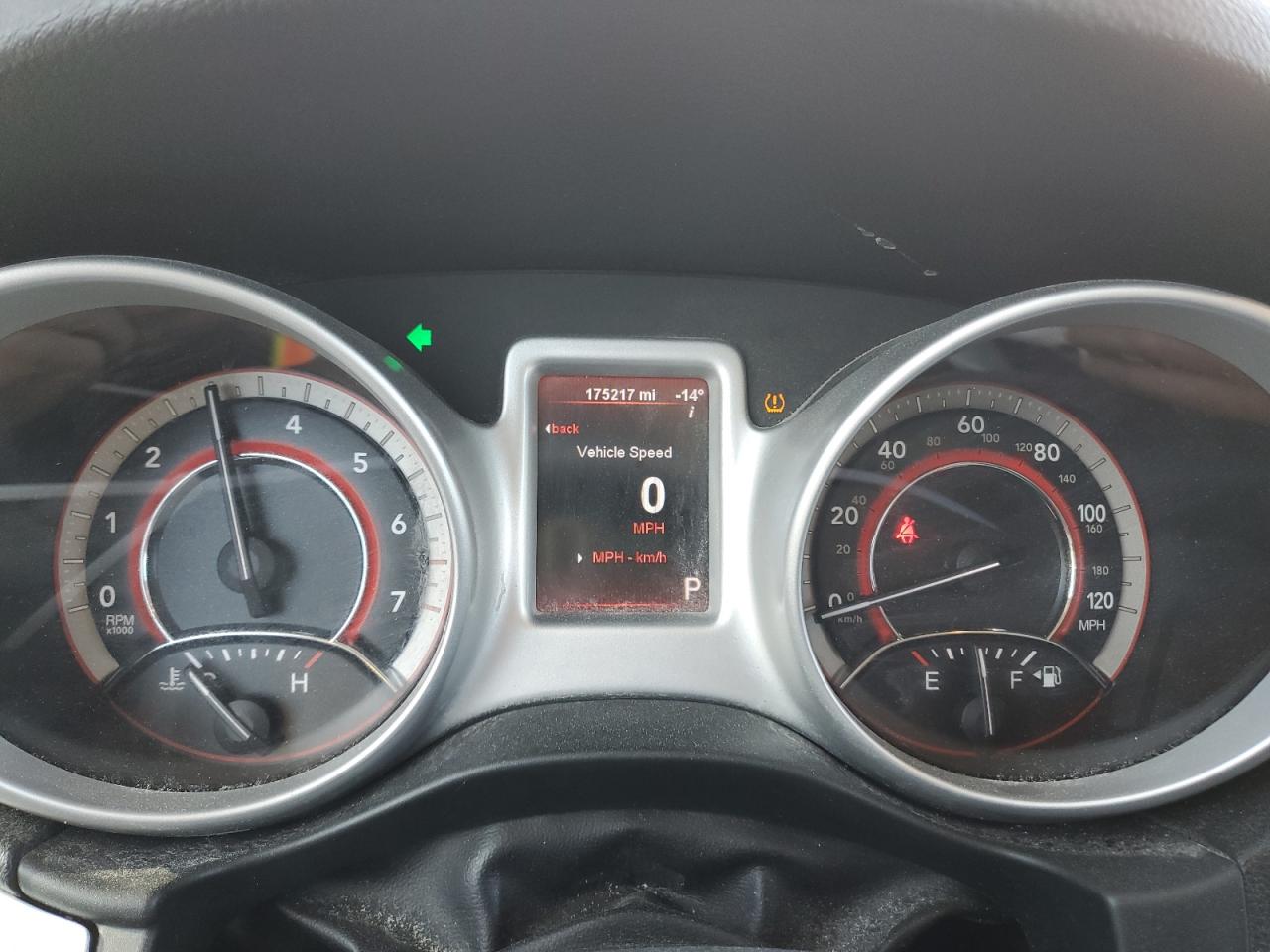 3D4PG1FG8BT520492 2011 Dodge Journey Mainstreet