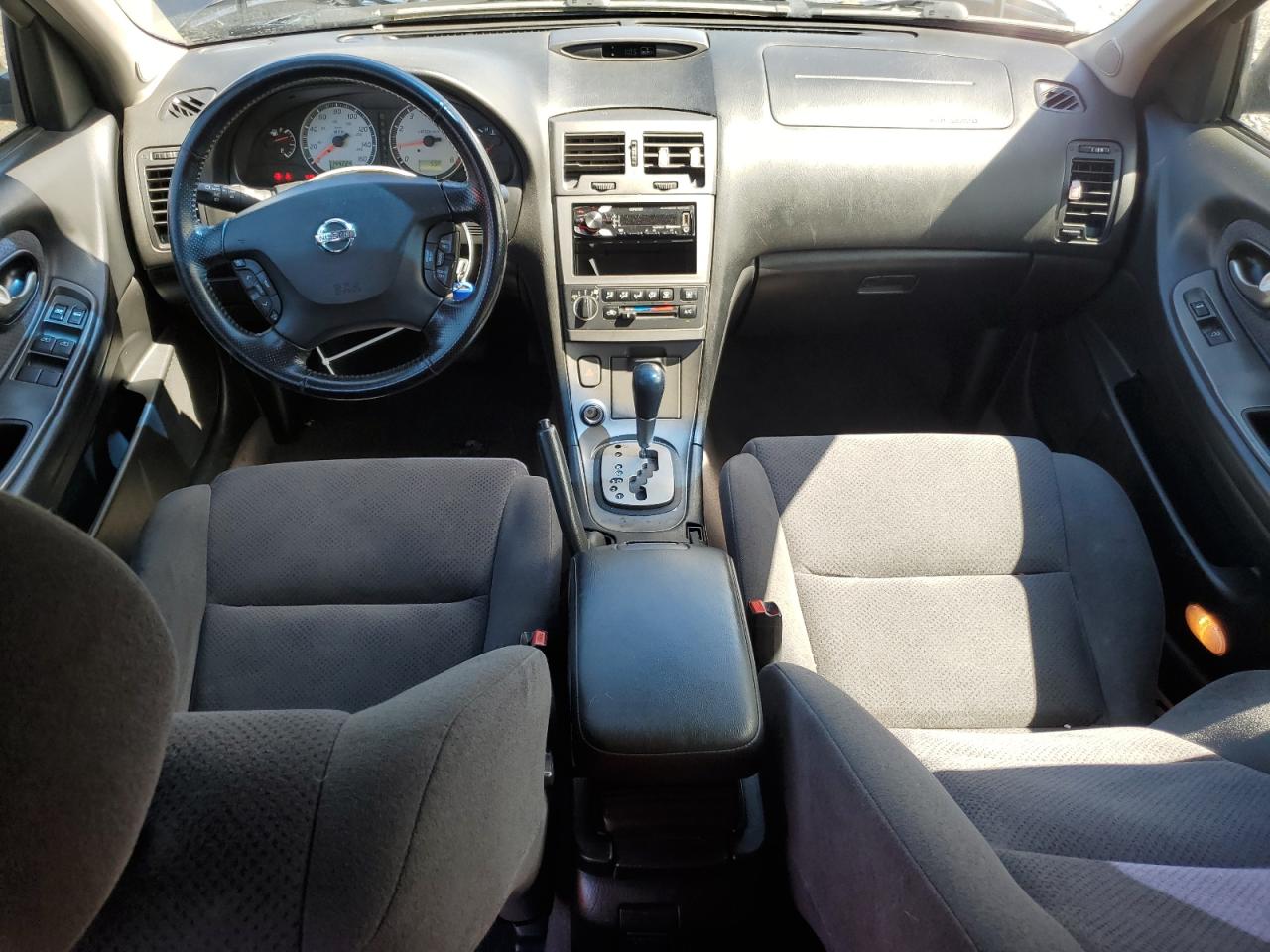 JN1DA31D23T518862 2003 Nissan Maxima Gle