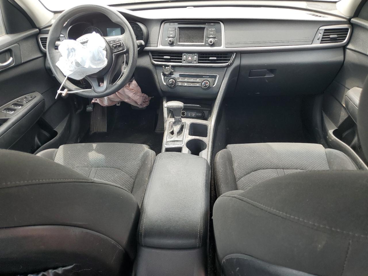 5XXGT4L3XHG133040 2017 Kia Optima Lx