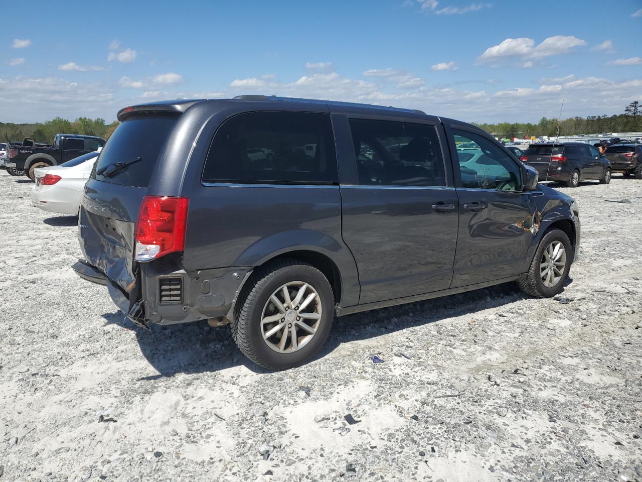 2C4RDGCG8KR772588 2019 Dodge Grand Caravan Sxt