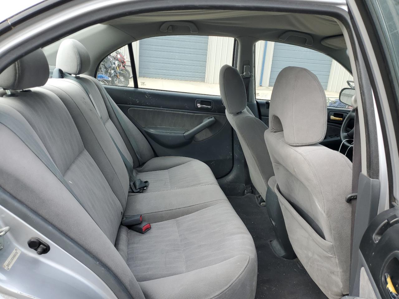 2HGES165X3H582425 2003 Honda Civic Lx