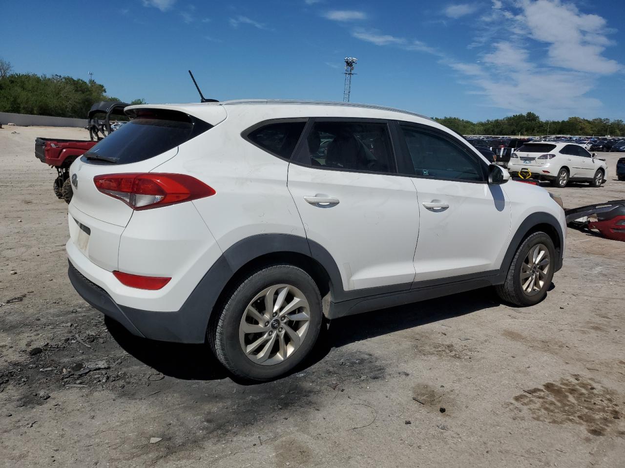 KM8J33A49GU095185 2016 Hyundai Tucson Limited