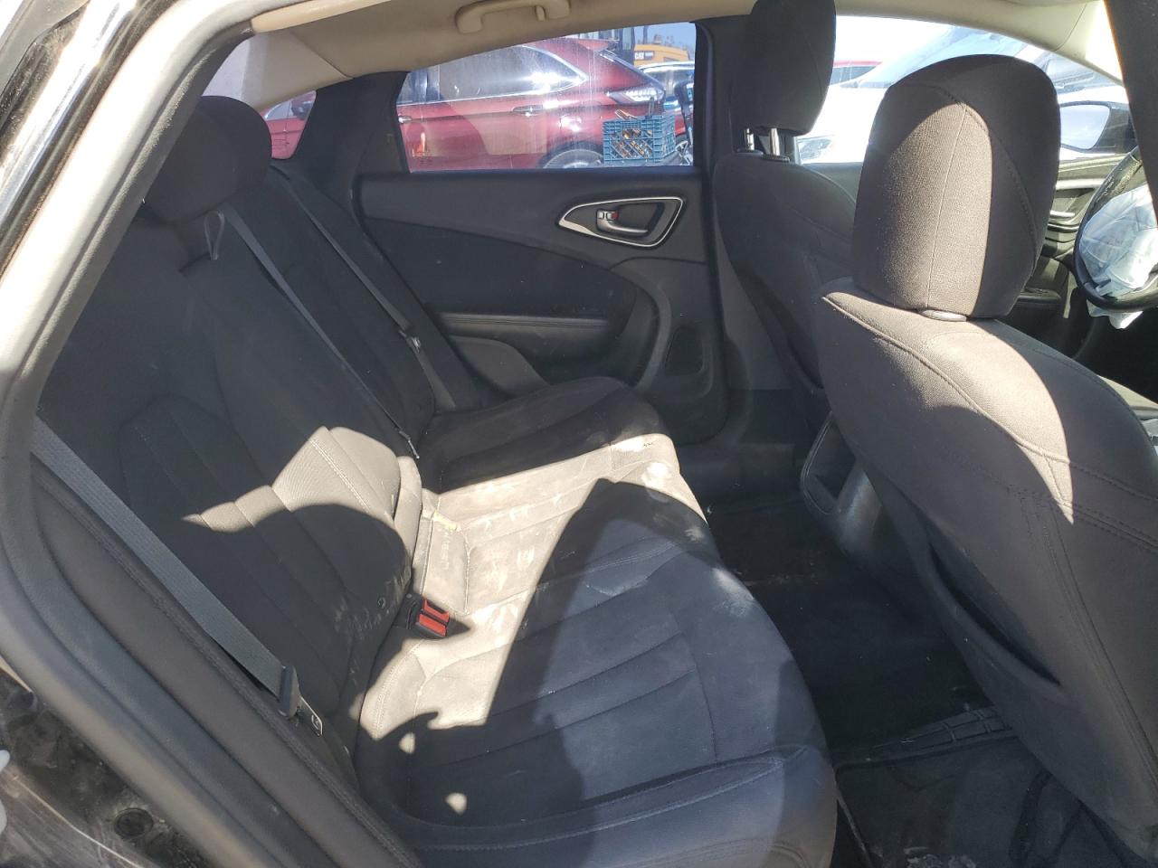 1C3CCCAB4FN598924 2015 Chrysler 200 Limited