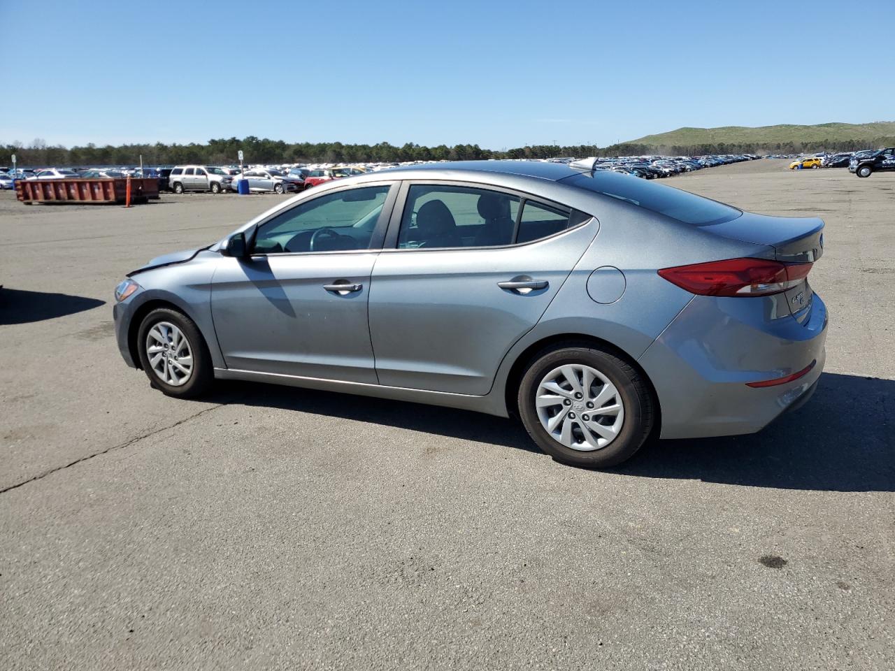 KMHD74LFXHU317353 2017 Hyundai Elantra Se