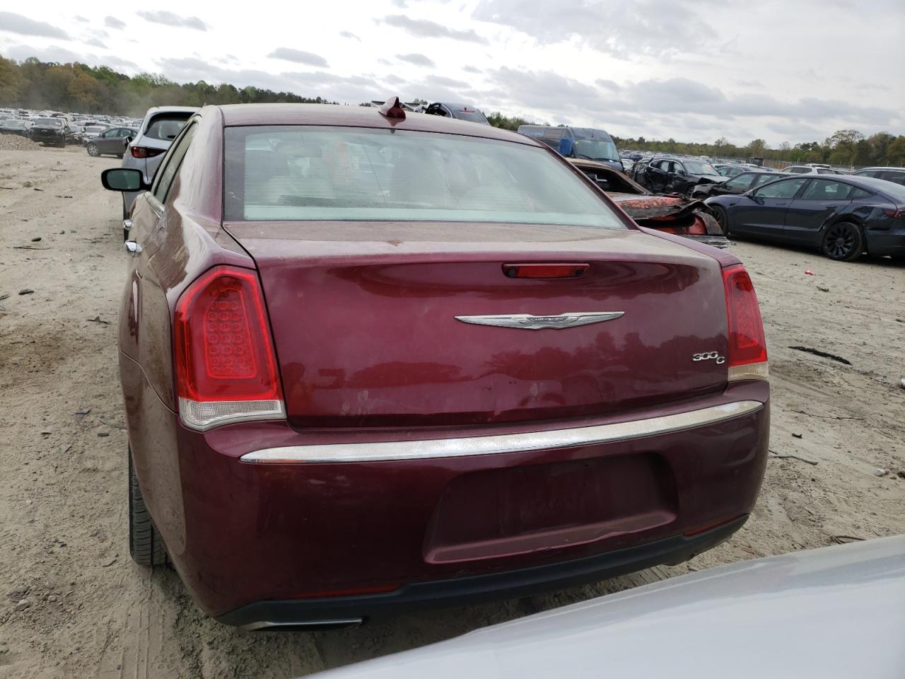 2C3CCAEGXGH252882 2016 Chrysler 300C