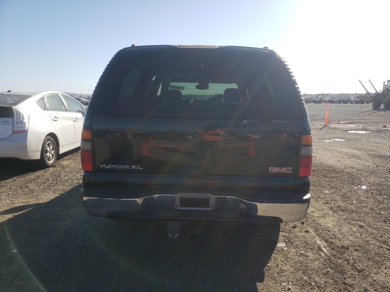 3GKEC16Z55G178308 2005 GMC Yukon Xl C1500