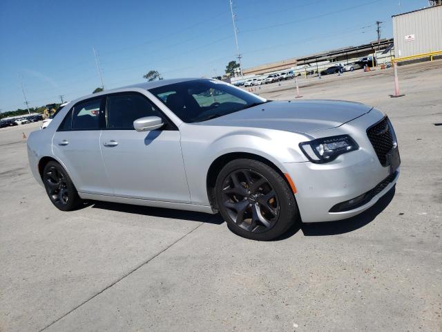 2C3CCABGXMH520118 Chrysler 300 S 4