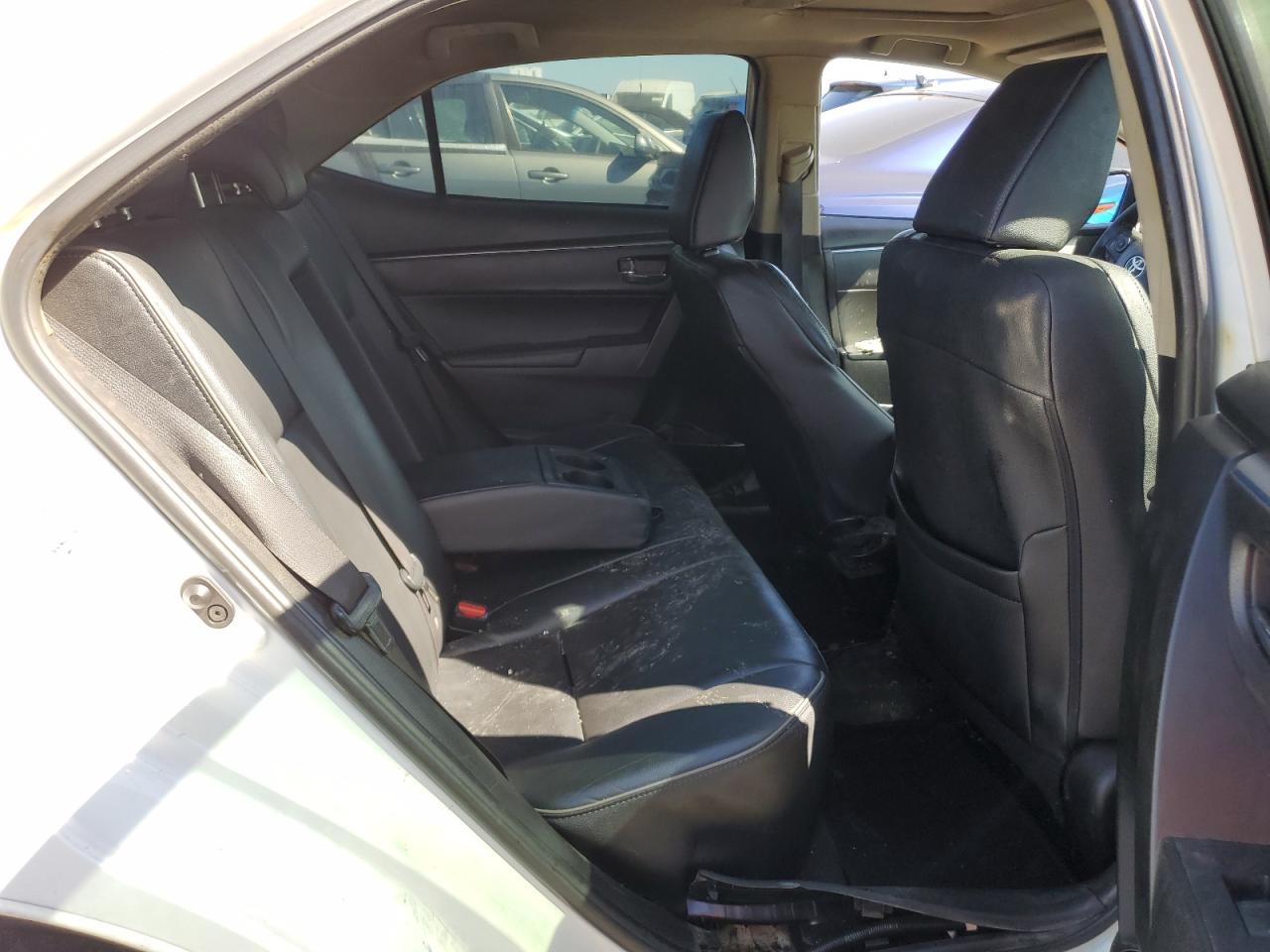 5YFBURHE2GP470676 TOYOTA COROLLA 2016