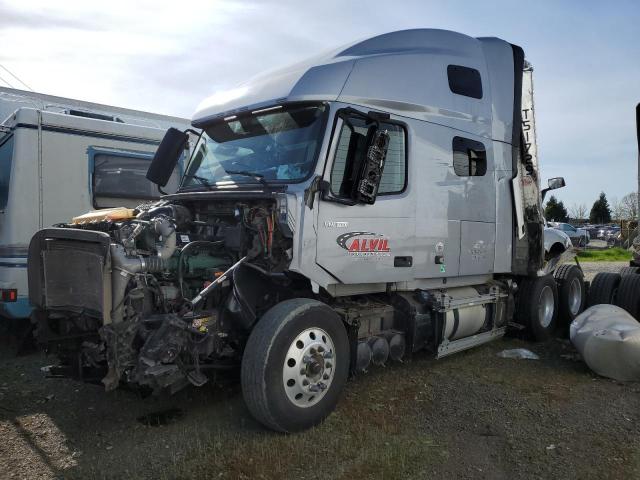 VOLVO VN VNL 2020 silver  diesel 4V4NC9EH6LN233781 photo #3