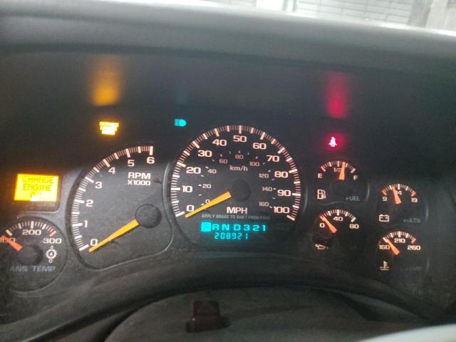 2000 Chevrolet Silverado K2500 VIN: 1GCGK29U2YE256021 Lot: 48813424