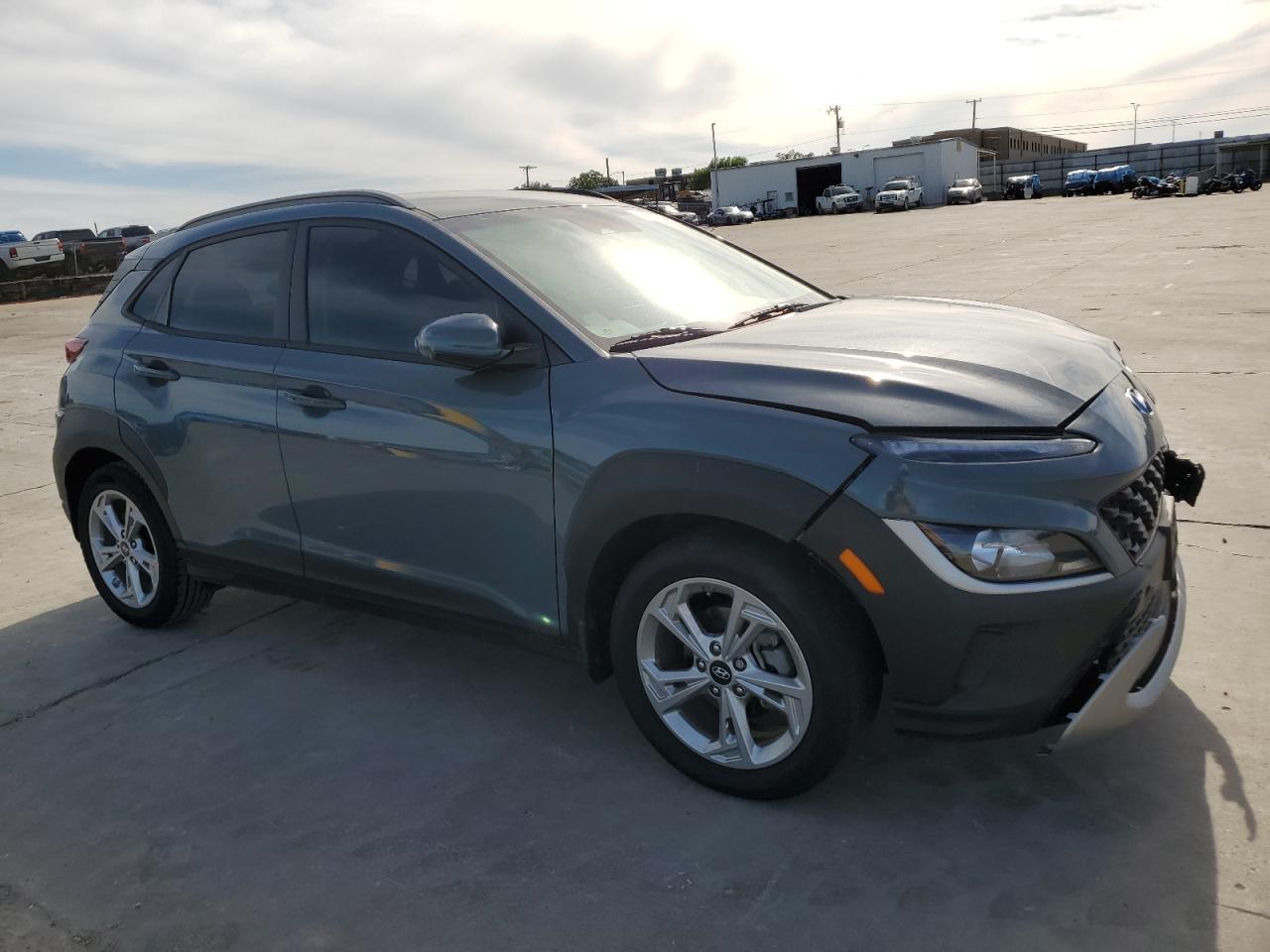 KM8K62AB3NU881369 2022 Hyundai Kona Sel