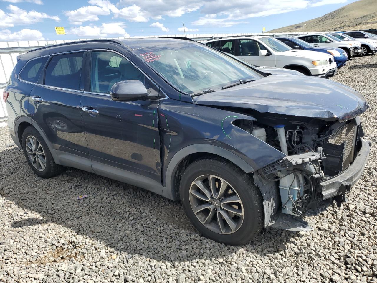 2017 Hyundai Santa Fe Se vin: KM8SMDHF3HU189286