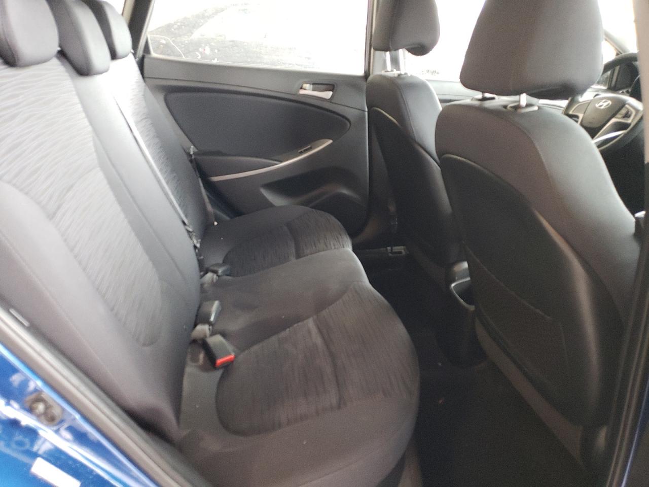 KMHCT5AE9GU288241 2016 Hyundai Accent Se