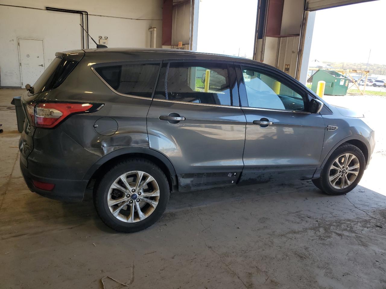 1FMCU9GD8HUC41982 FORD ESCAPE 2017