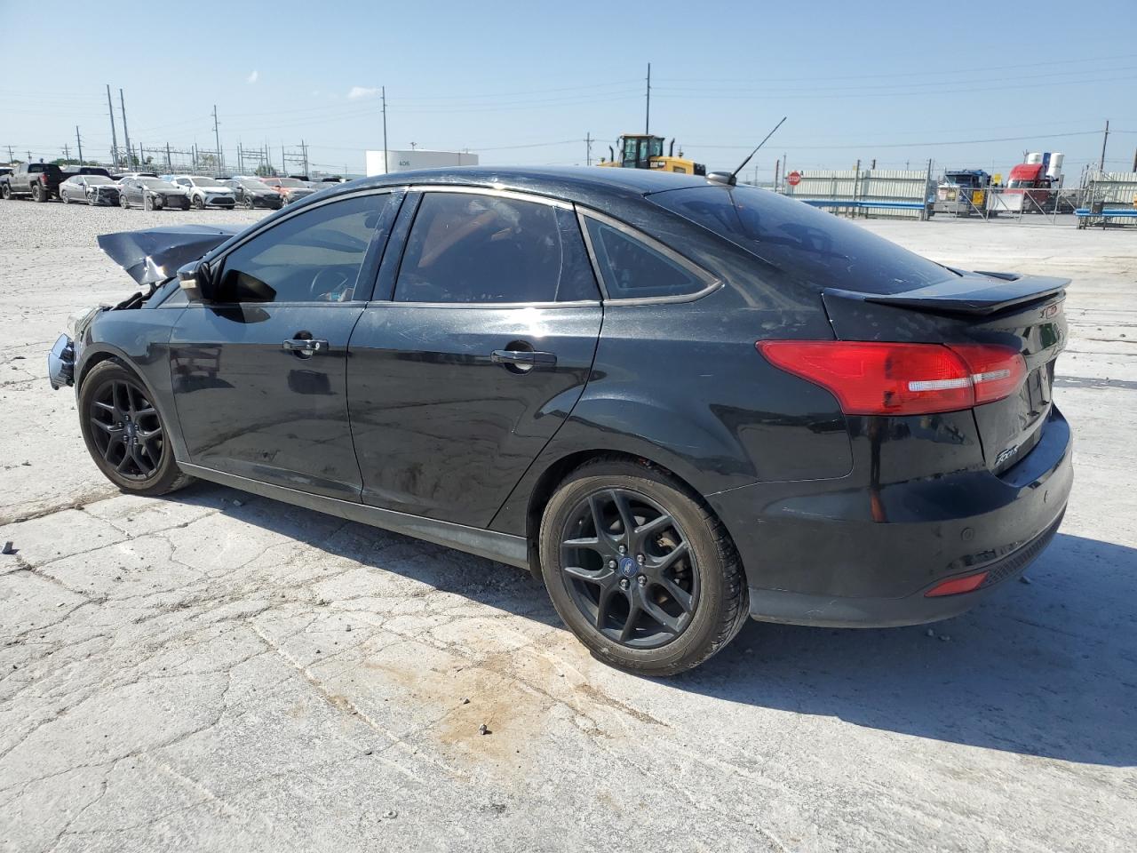 2015 Ford Focus Se vin: 1FADP3F26FL374570