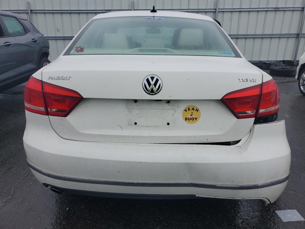 1VWBT7A36FC077946 2015 Volkswagen Passat Se