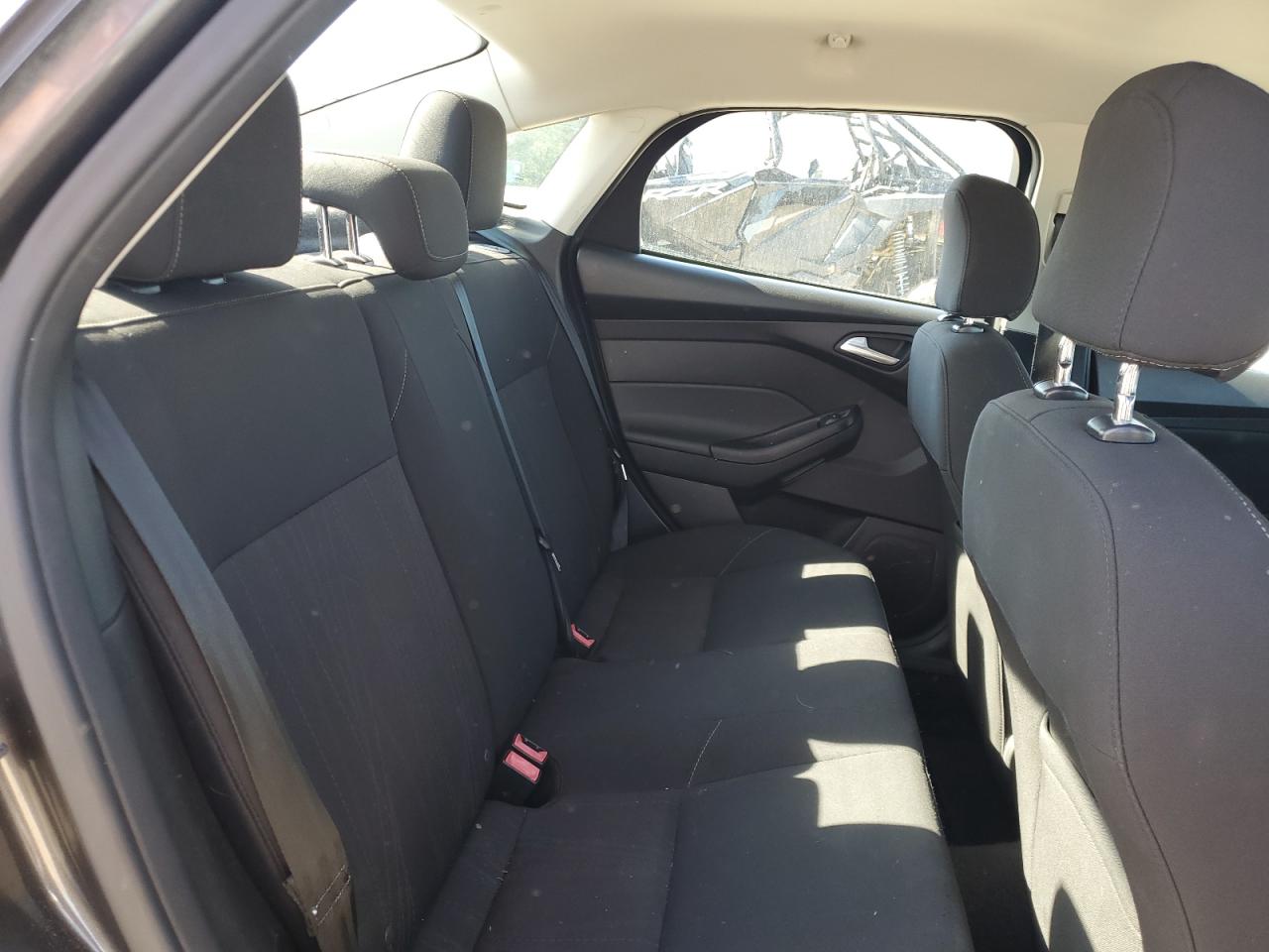 1FADP3F22GL262060 FORD FOCUS 2016