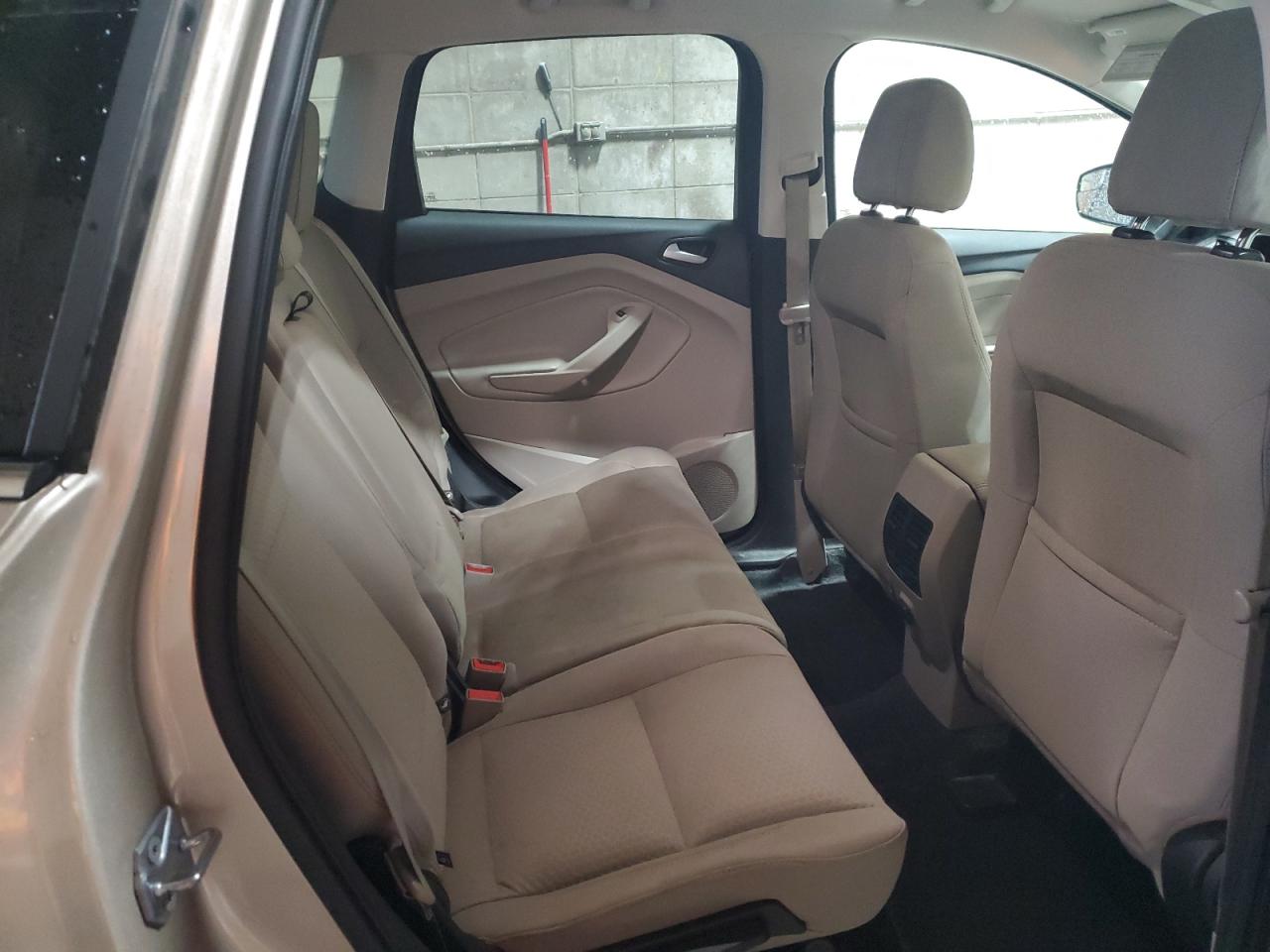 1FMCU0GD7HUE08683 FORD ESCAPE 2017