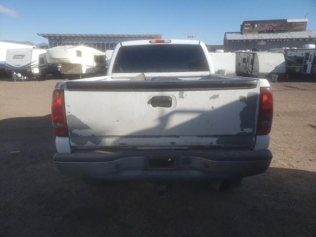 2004 GMC Sierra K2500 Heavy Duty VIN: 1GTHK29104E116943 Lot: 49776774