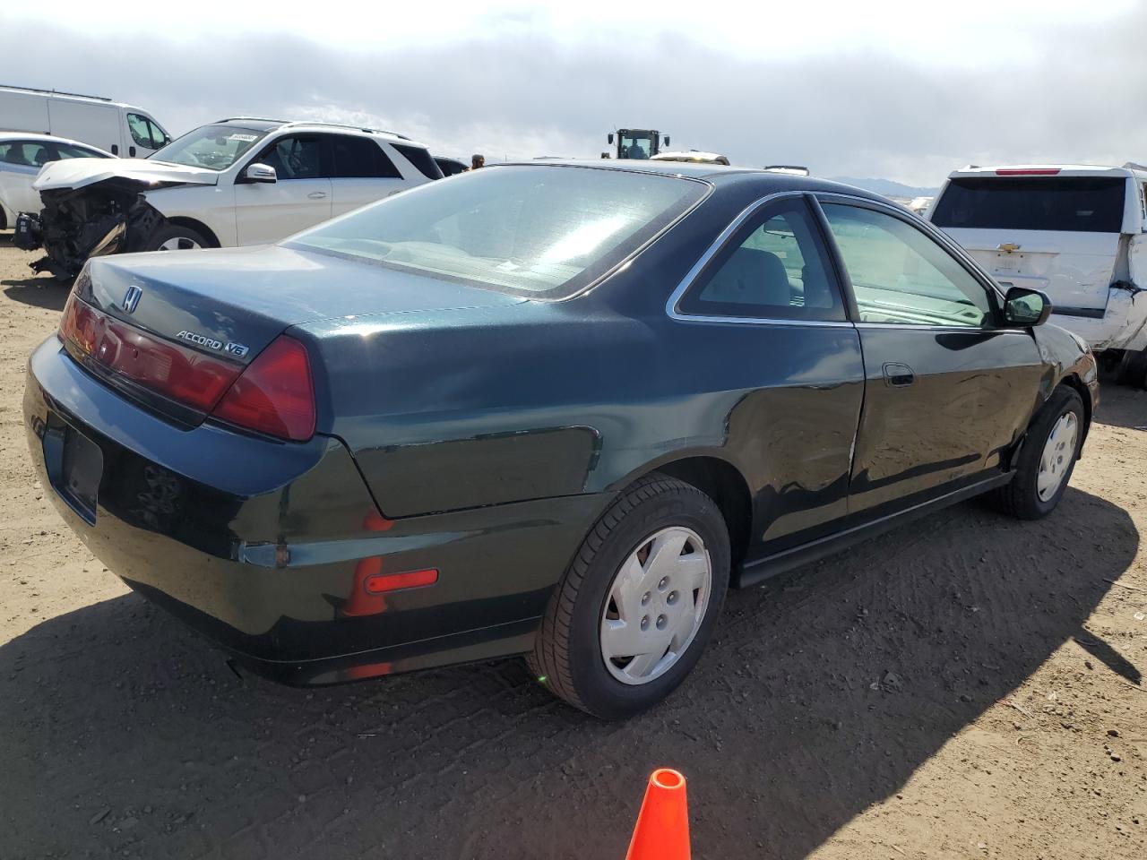 1HGCG22441A033553 2001 Honda Accord Lx