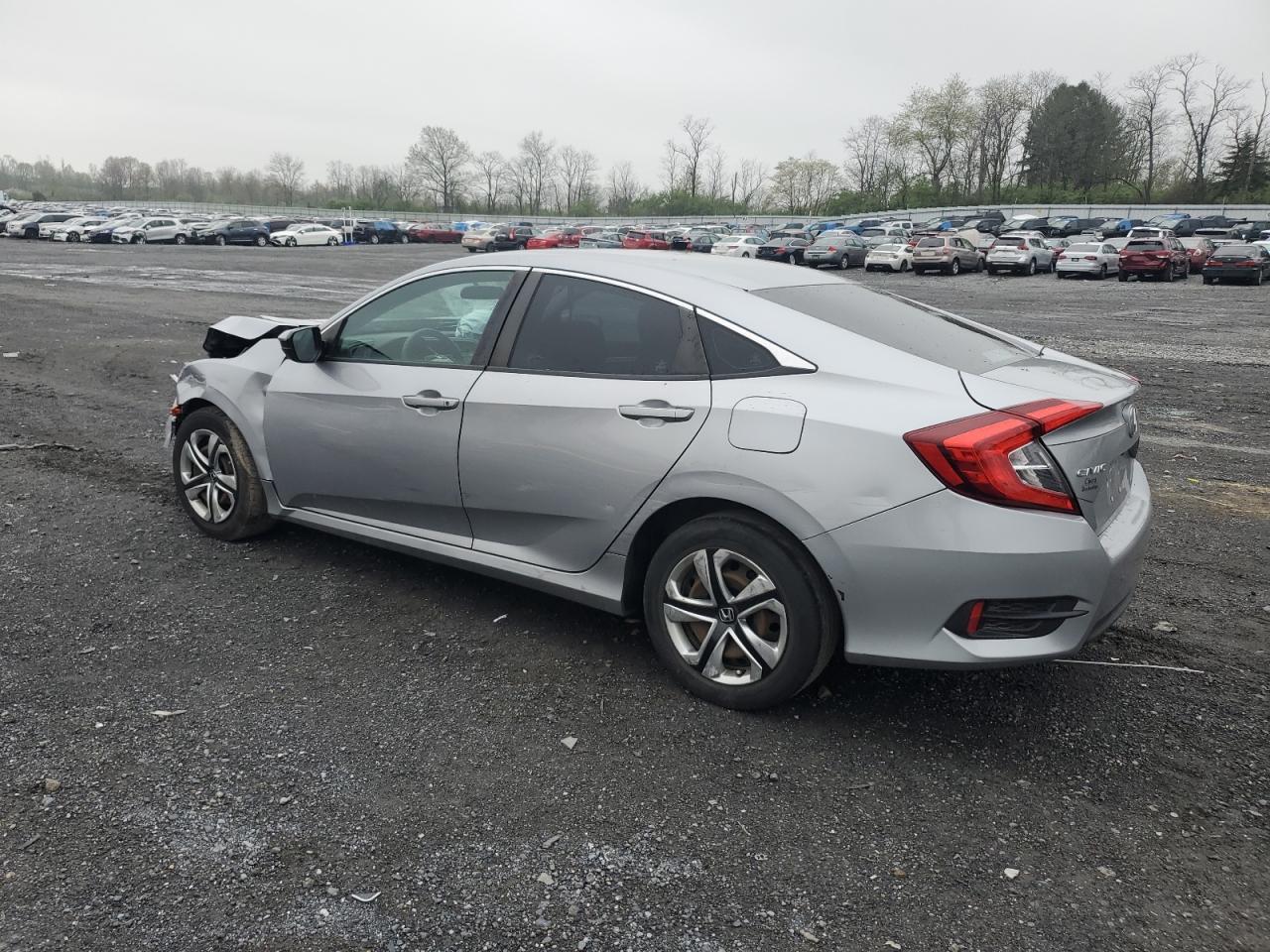 2HGFC2F54JH587298 2018 Honda Civic Lx