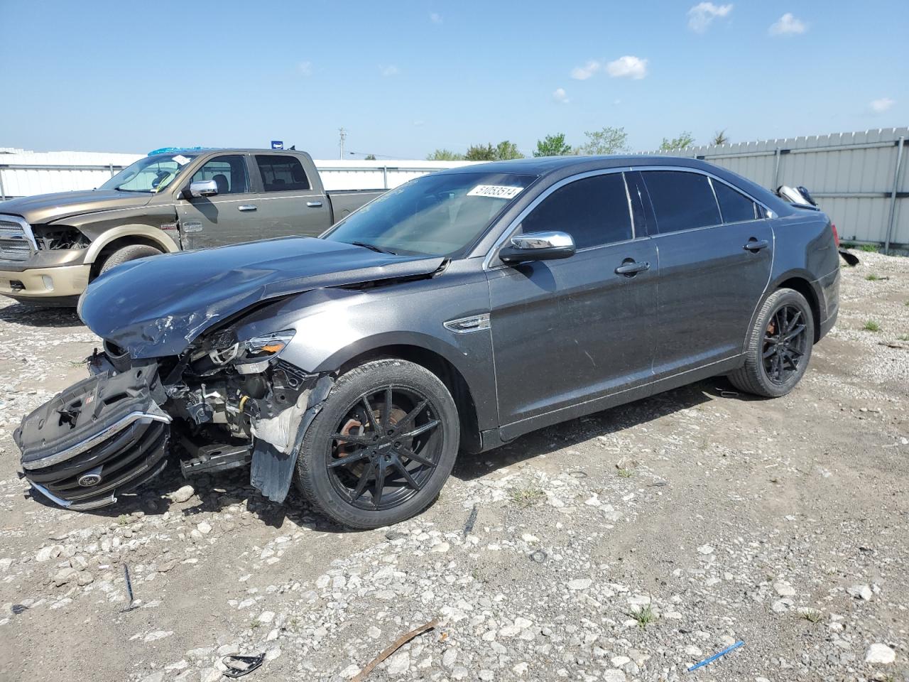 1FAHP2F86GG116575 2016 Ford Taurus Limited