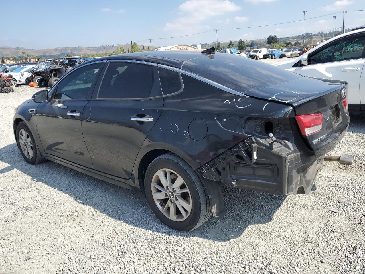 5XXGT4L35GG106472 2016 Kia Optima Lx