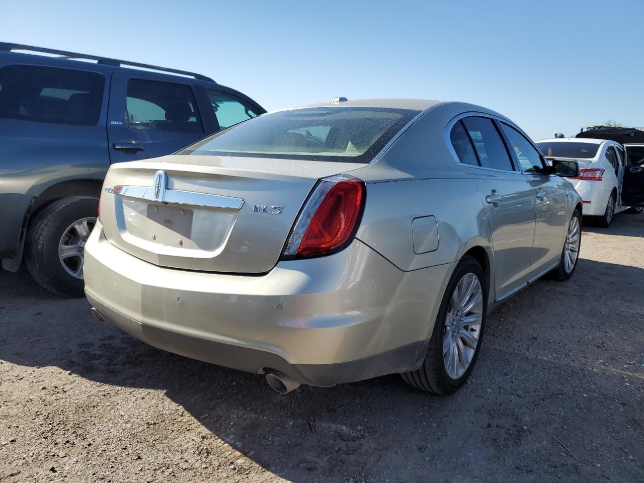 Lot #3038053262 2011 LINCOLN MKS