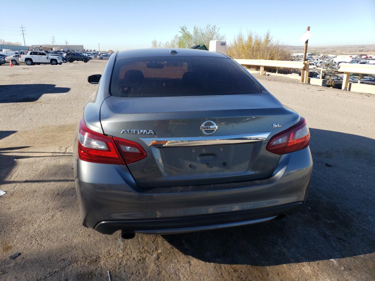 2018 Nissan Altima 2.5 vin: 1N4AL3AP4JC124299