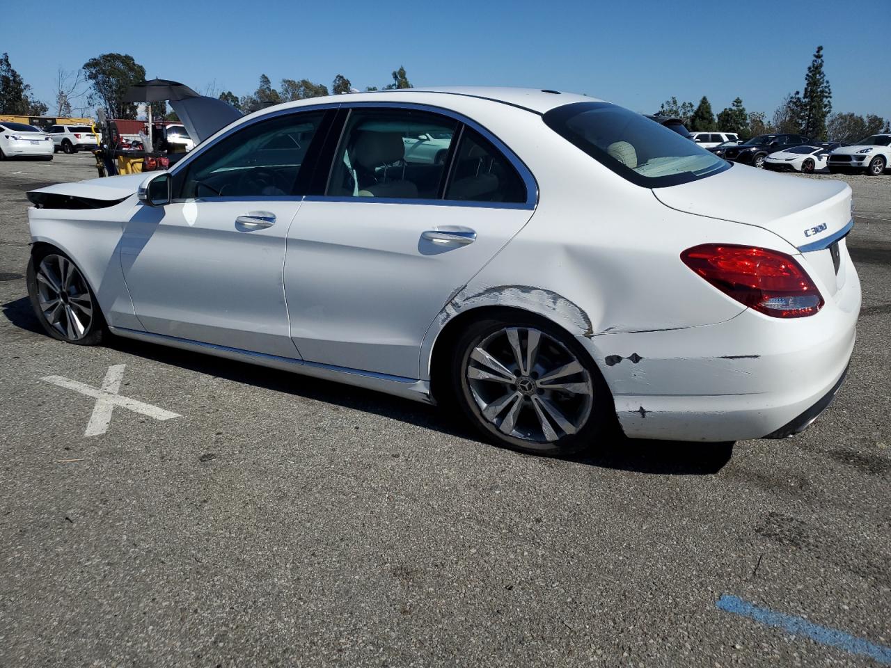 55SWF4JB0JU278317 2018 Mercedes-Benz C 300