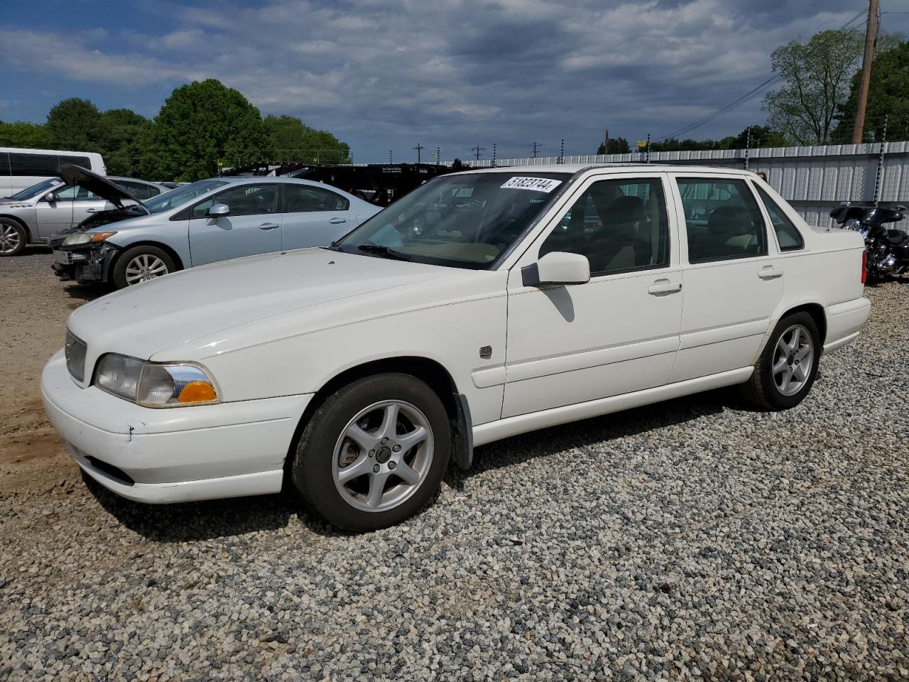 YV1LS55A4X2614211 1999 Volvo S70