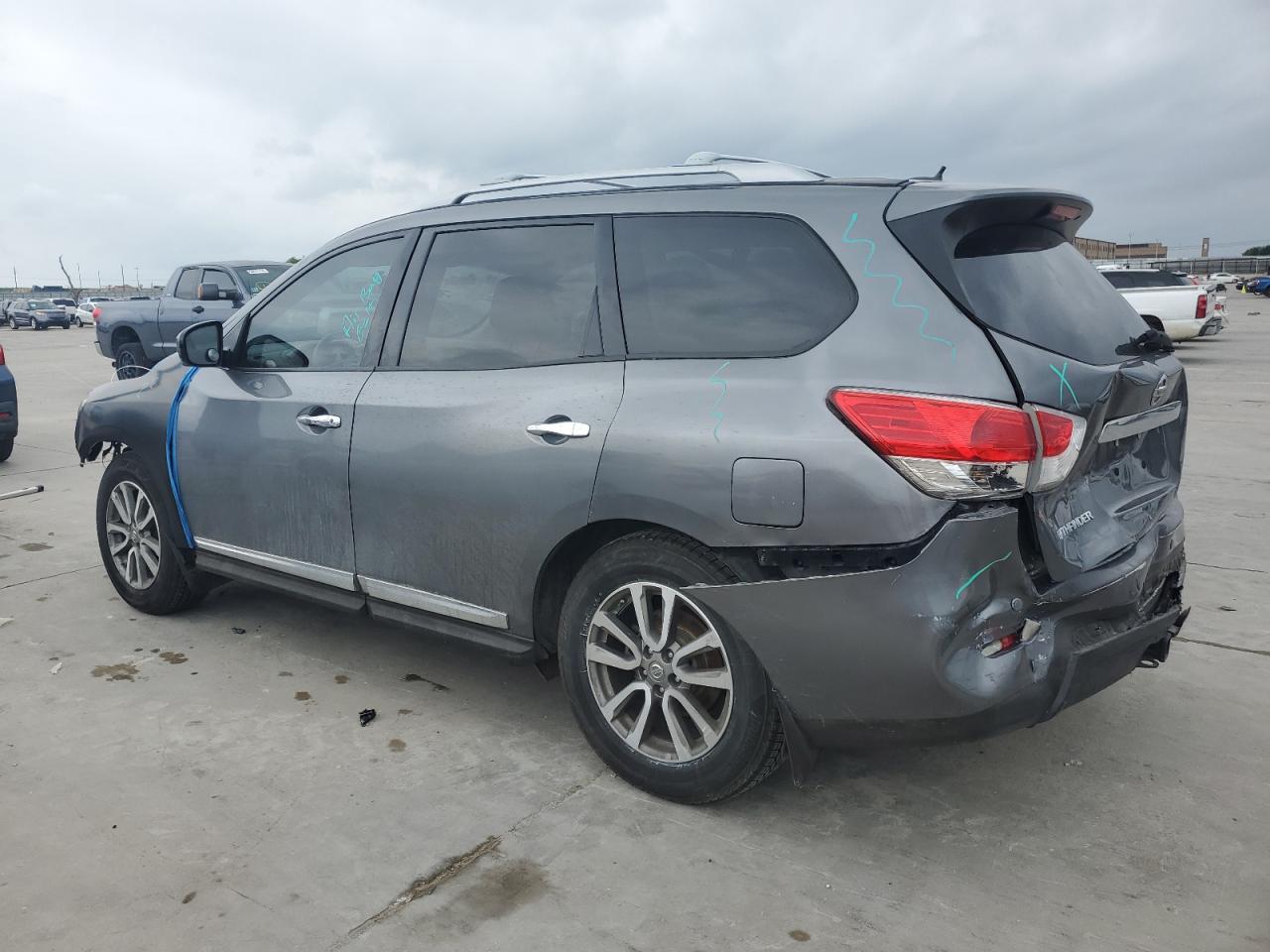 5N1AR2MN2FC702156 2015 Nissan Pathfinder S