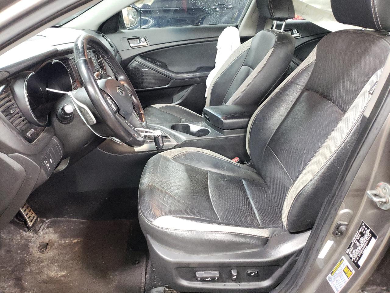 1G1ZE5ST4HF263462 2017 Chevrolet Malibu Lt